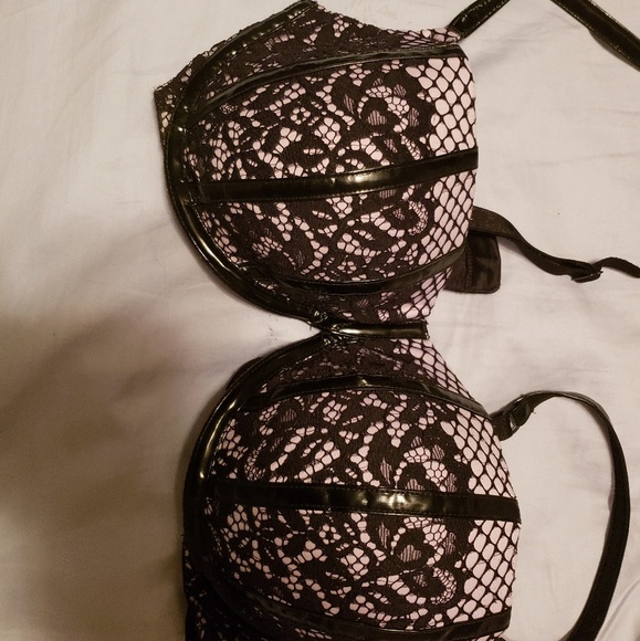 Vs bra - Picture 3 of 4